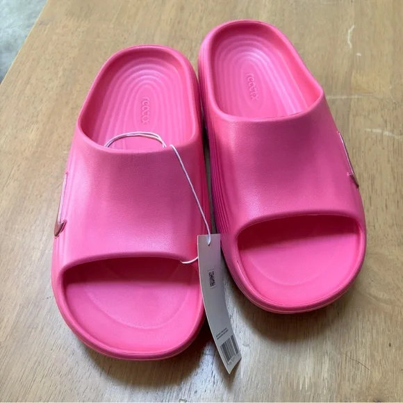 Nike ReactX Rejuven8 in Pink size 8 NWT - Picture 1 of 5